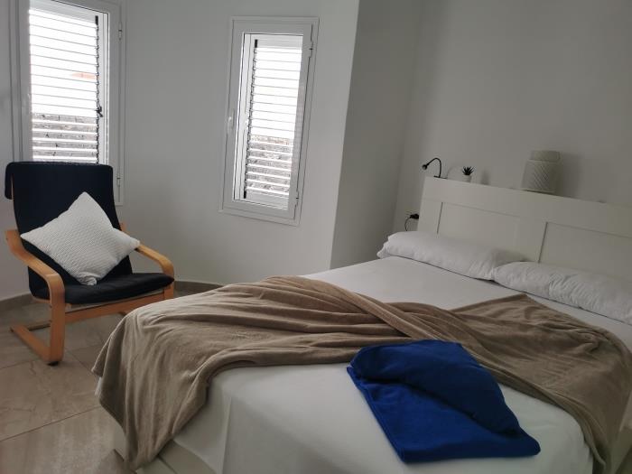 Apartamento superior de una habitación.