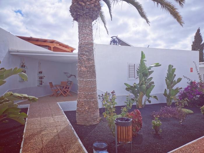 Apartamento Superior con terraza y vistas jardin.
