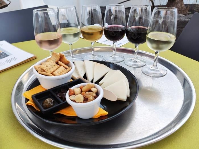 EL SECRETO MEJOR GUARDADO DE TUS VACACIONES: Wine Tour Premium en Lanzarote